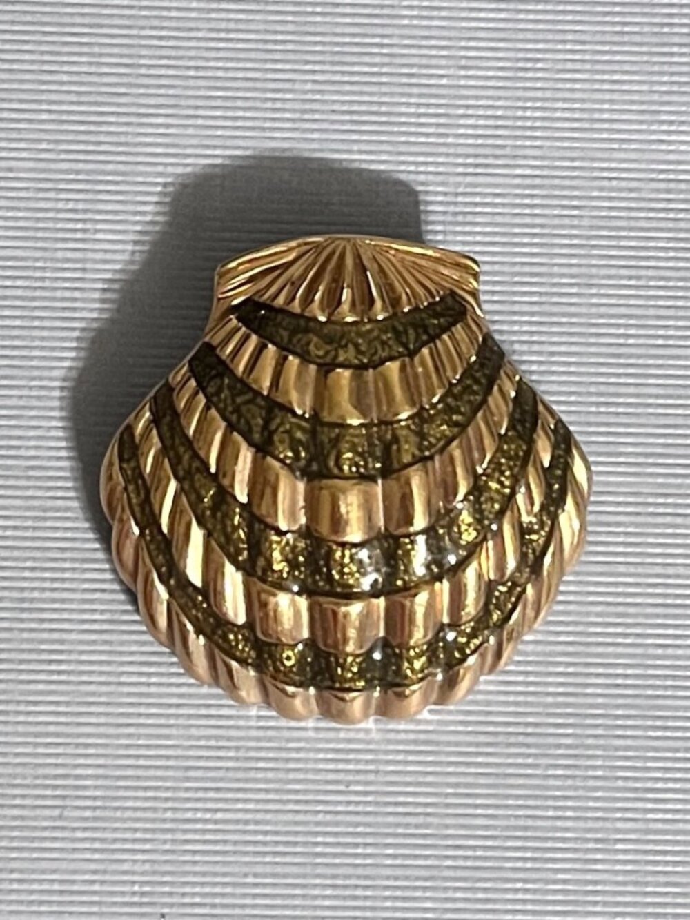Vintage Krementz Seashell Brooch Gold-Tone Green Enamel Striped Pin Nautical